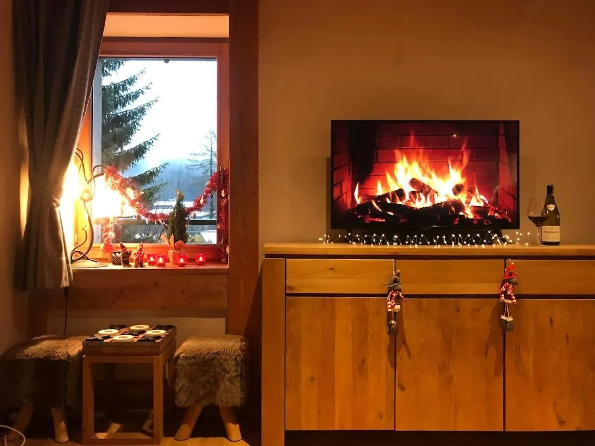 One Le Savoy French Alps - Vacation Apartment Шамони