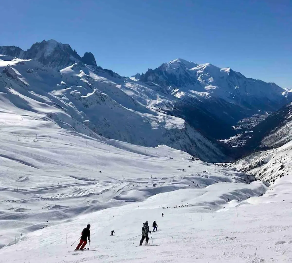 One Le Savoy French Alps - Vacation Apartment Шамони